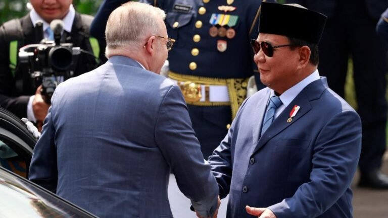 prabowo-terima-kunjungan-pm-australia-di-istana-1747292614502_169.jpeg