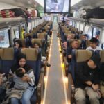 puncak-arus-mudik-nataru-di-stasiun-gambir-dan-pasar-senen-diprediksi-terjadi-24-desember-16_169.jpe