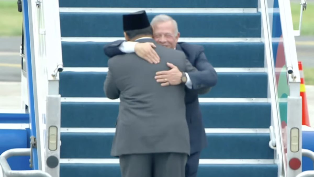 raja-yordania-abdullah-ii-disambut-prabowo-subianto-1763112414182_169.png