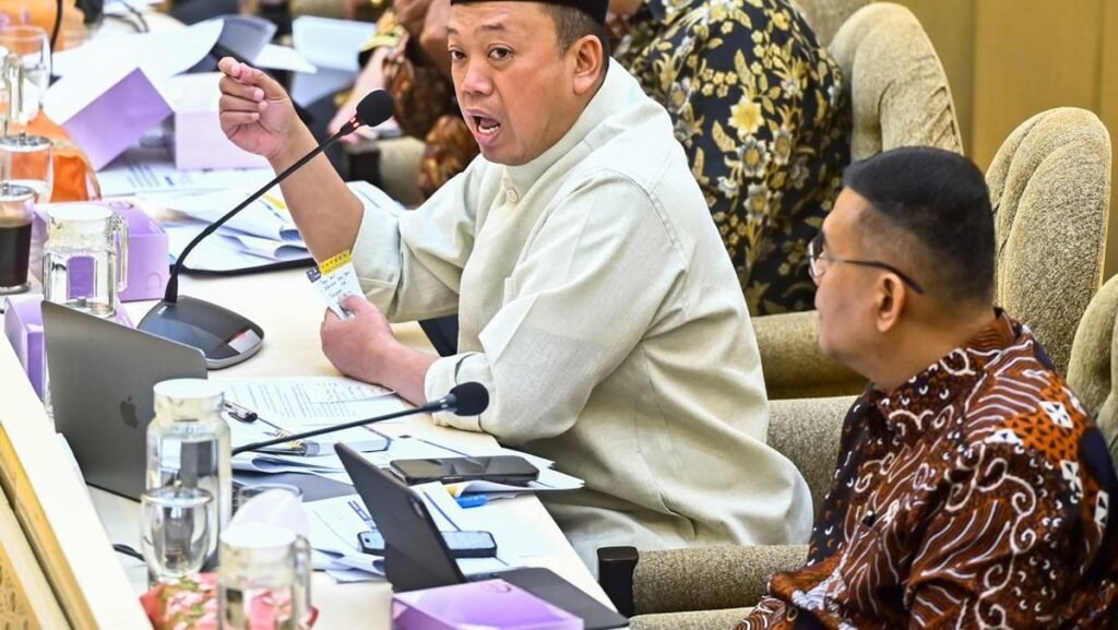 raker-menteri-atrbpn-dengan-komisi-ii-dpr-1745220138636_169.jpeg