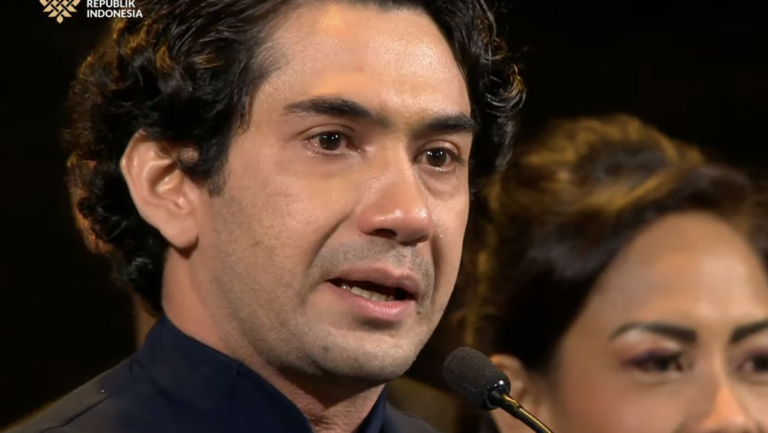 reza-rahadian-1763658132487_169.png