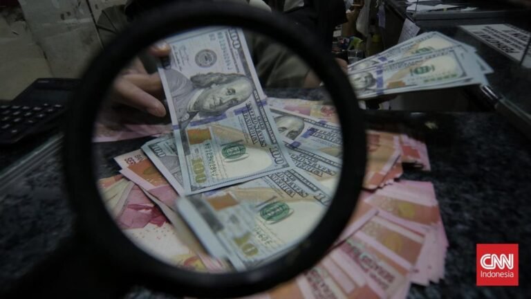 rupiah-terus-melemah-atas-dolar-as-3_169.jpeg