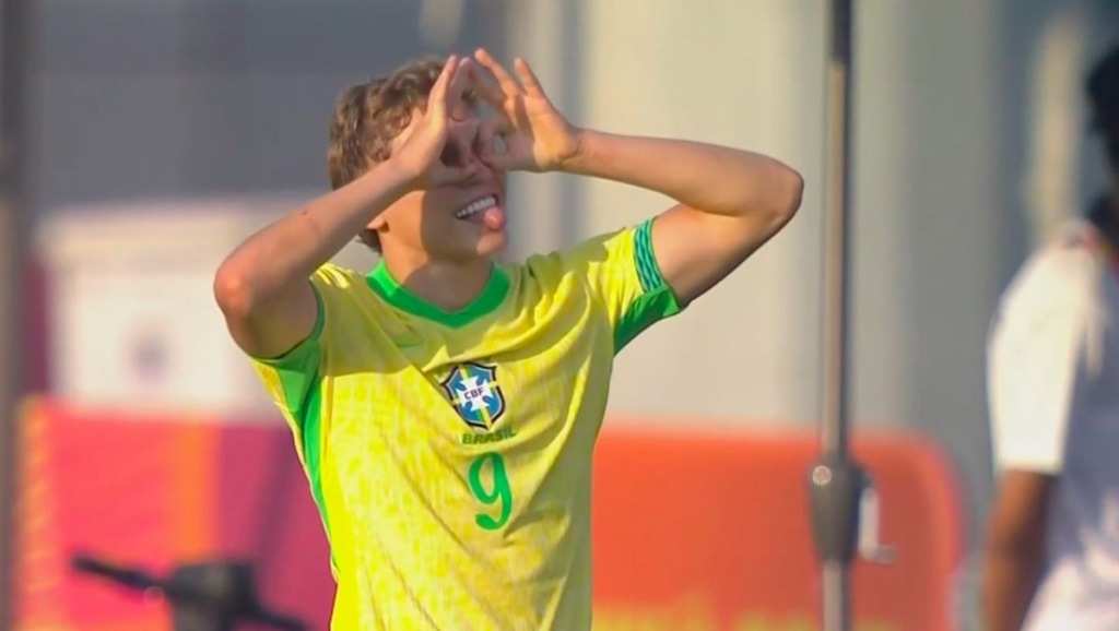 soccer-1762263822671_169.png
