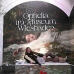 swifties-serbu-museum-di-jerman-untuk-melihat-lukisan-ophelia-1762259374584_169.jpeg