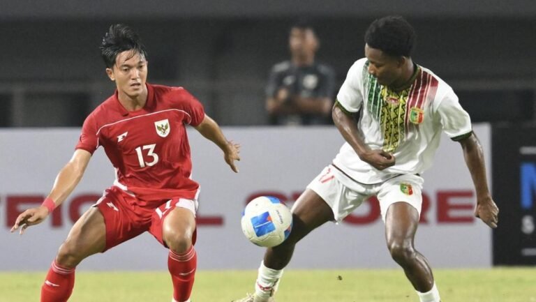 timnas-indonesia-u-22-lawan-mali-1763226381984_169.jpeg