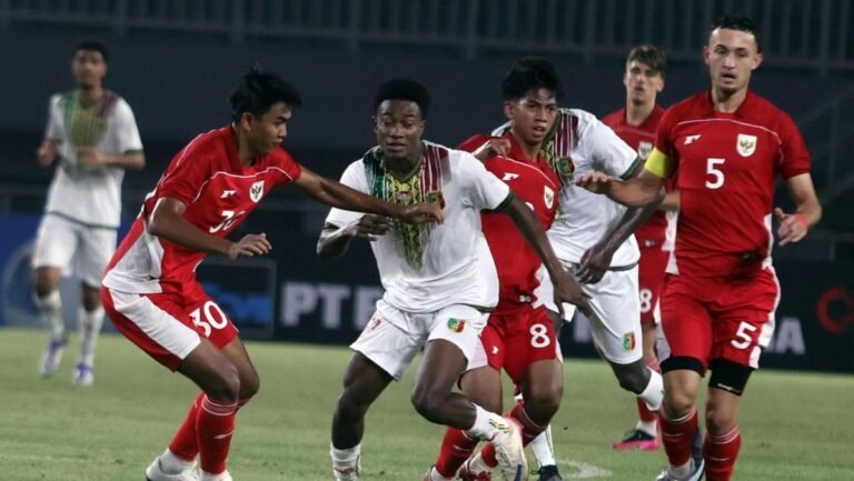 timnas-indonesia-u-22-melawan-mali-1763217380094_169.jpeg