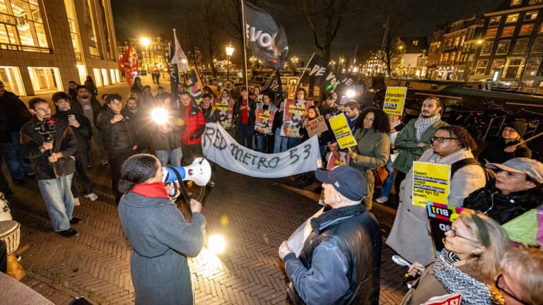 09-12-2025-Demonstrarie20voor20metrolijn2053-5.jpg