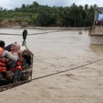 1764764405_penyebrangan-darurat-sungai-juli-pascabanjir-bandang-aceh-1764729596623_169.jpeg
