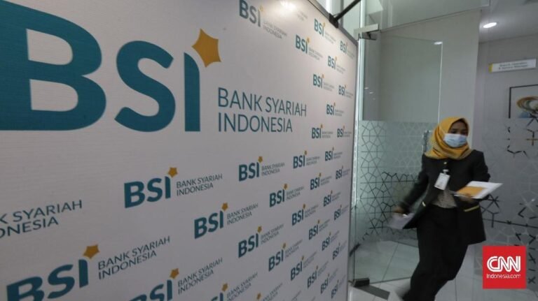 1764836826_bank-syariah-indonesia-resmi-beroperasi-3_169.jpeg
