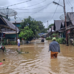 34-orang-meninggal-akibat-banjir-dan-longsor-di-sumut-52-warga-hilang-1764207567286_169.png