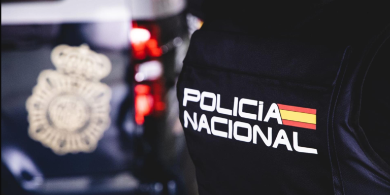 POLICIANACI-U66083118354pDF-1024x512@diario_abc.png