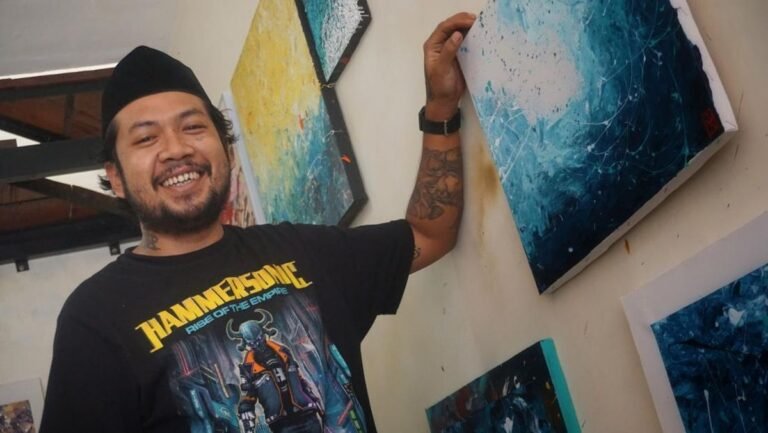 bahu-membahu-seniman-hingga-warkop-bantu-mahasiswa-sumatra-di-yogya-1764770409355_169.jpeg