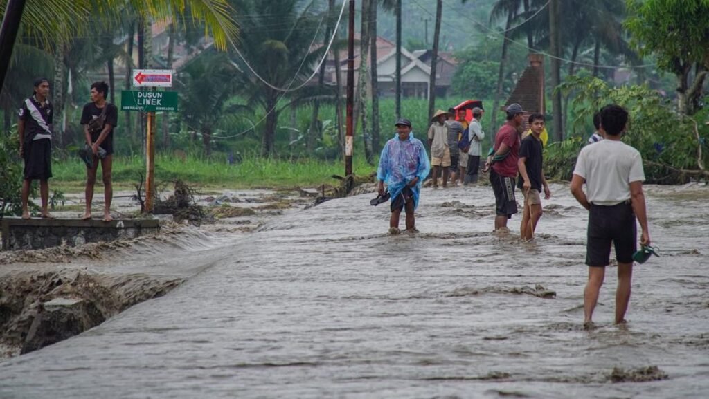 banjir-lahar-hujan-gunung-semeru-1762386049103_169.jpeg