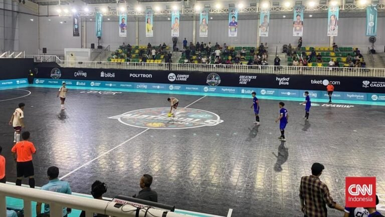 campus-league-futsal-the-nationals-1765022153663_169.jpeg