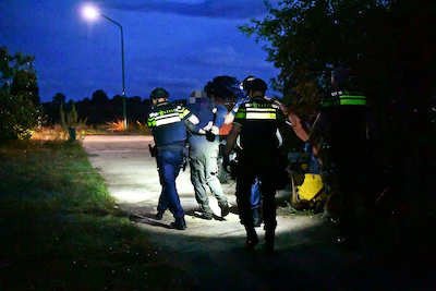 de-politie-hield-een-verdachte-aan-op-de-hofmanheideweg-in-bergeijk.webp