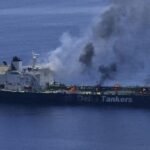 kapal-tanker-minyak-diserang-houthi-di-laut-merah-1_169.jpeg