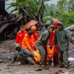 korban-tewas-banjir-di-agam-1764398887713_169.jpeg