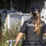 policia-nacional-mujer-U30836105047tqZ-1024x512@diario_abc.jpg