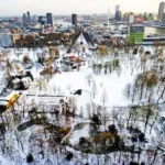 rotterdam-een-wit-rotterdam-zaterdag-vanaf-de-euromast-nederland-heeft-opnieuw-een-witte-kerst-het-i.webp