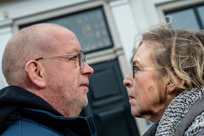 serie-afgekocht-nlbeeld-dg20251125-4149-aalten-02-12-2025-rubriek-de-verzoening-voor-en-tegenstander.webp