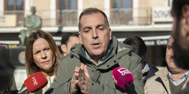 vox-U50416215772eeE-1024x512@diario_abc.jpg