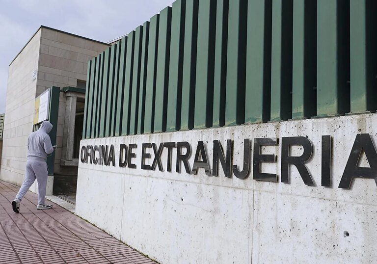 1505997758-U2039476113924E-1200x840@diario_abc.JPG