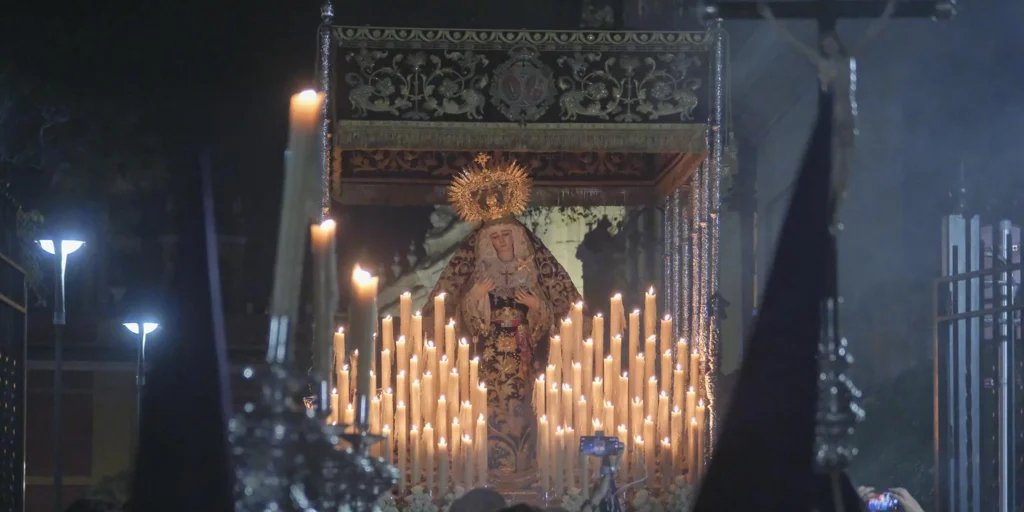 cigarreras-virgen-victoria-U61481477163wVl-1024x512@diario_abc.jpg