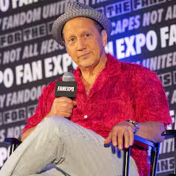deuce-bigalow-acteur-rob-schneider-gaat-scheiden.jpg