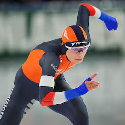 femke-kok-imponeert-vlak-voor-spelen-ook-in-inzell-met-baanrecord-op-500-meter.jpg