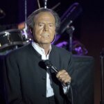 julio-iglesias-pruebas-U70667234777MVq-1024x512@diario_abc.jpg