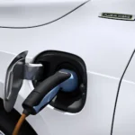 volvo-v60-plug-in-hybrid-hybride-laadpaal-auto-rechtenvrij-kosteloos.webp