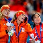 1771229045_olympische-winterspelen-2026-milaan-cortina-femke-kok-als-olympisch-kampioene-met-zilveren-jutta-lee.jpeg