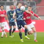 alkmaar-08-02-2025-afas-stadium-season-2025-2026-dutch-eredivisie-football-match-between-az-and-ajax.webp