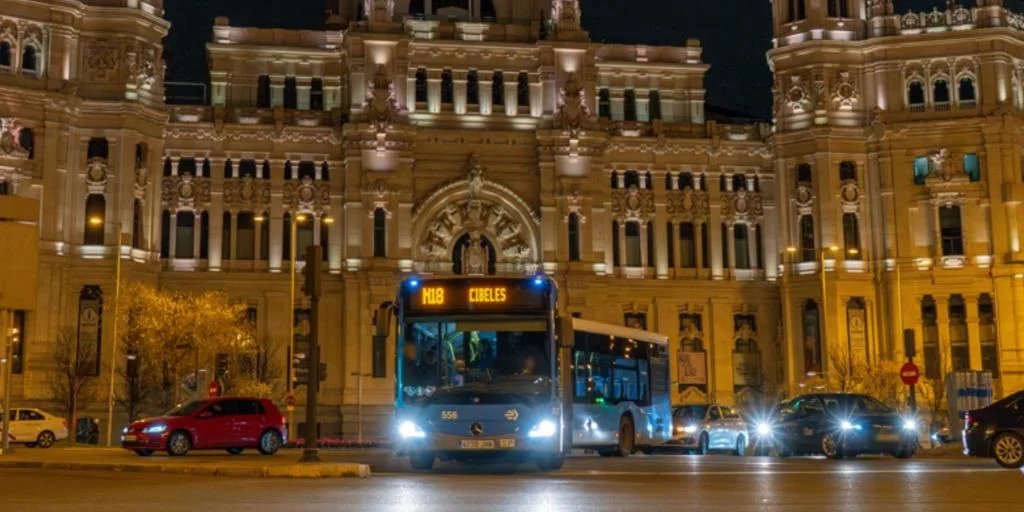 autobuses-nocturnos-emt-kSxH-1024x512@diario_abc.jpg