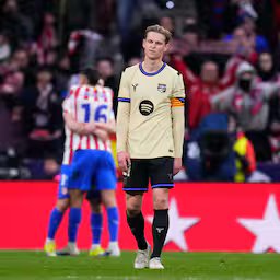 frenkie-de-jong-windt-zich-op-over-var-check-en-afgekeurde-goal-schandalig.jpg