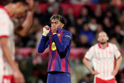 girona-spain-february-16-lamine-yamal-of-fc-barcelona-disappointed-during-the-laliga-ea-sports-match.webp