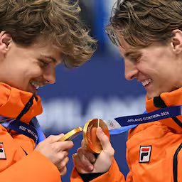 gouden-shorttrackers-worden-gehuldigd-in-teamnl-huis.jpg