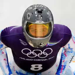 ioc-verbiedt-helm-met-omgekomen-sporters-in-oekraine-ik-ben-diep-geraakt.jpg