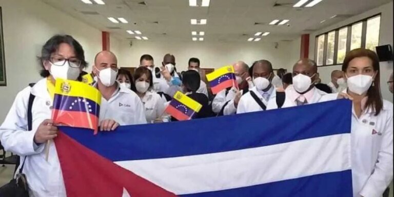 medicos20cubanos-venezuela-U73516146274pqB-1024x512@diario_abc.jpg