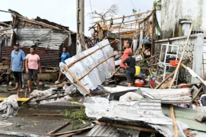 people-survey-the-damage-done-by-cyclone-gezina-in-toamasina-madagascar-wednesday-feb-11-2026-ap-pho.webp