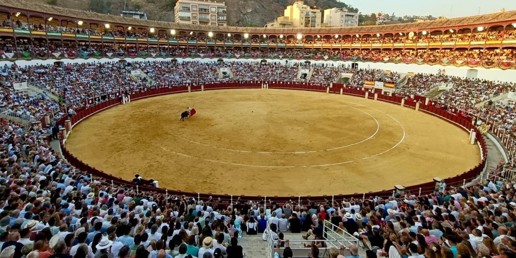 plaza-toros-malagueta-U52413570716ixe-1024x512@abc.jpg