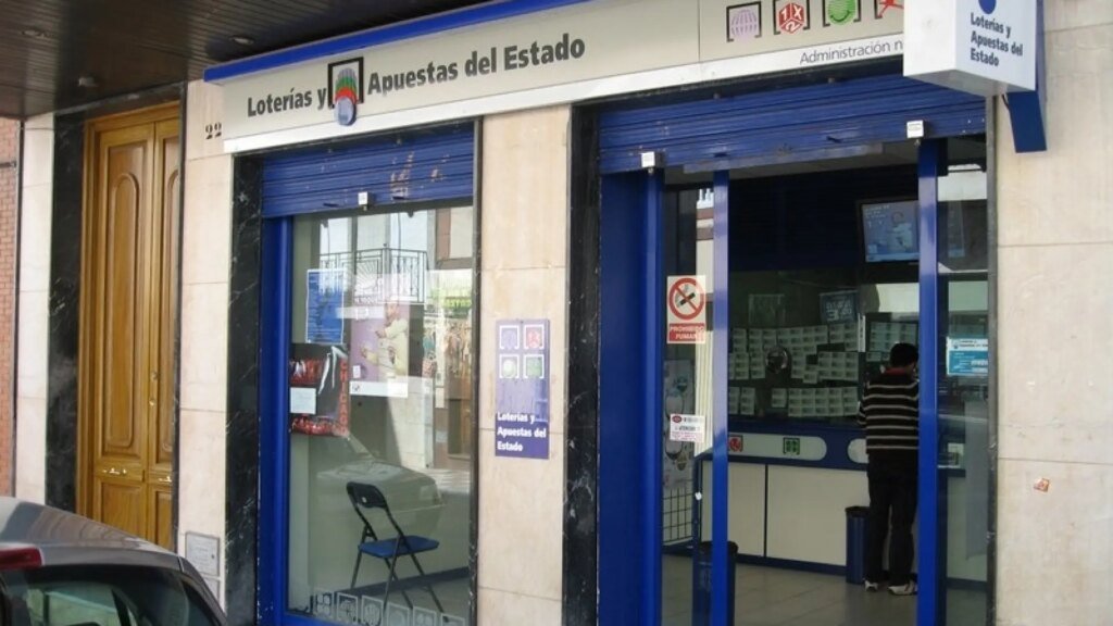 una-administracion-de-loteria-en-una-imagen-de-archivo.jpeg