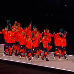 zo-maakte-teamnl-zijn-entree-tijdens-de-openingsceremonie-van-de-spelen.jpg