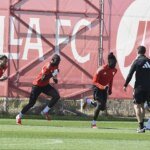 Entrenamiento-Sevilla-Previa-Barcelona-RzOUcimuXMgvSruHHbBmWzJ-1200x840@diario_abc.jpg