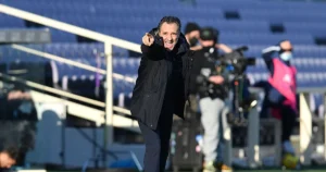 EuropaPress_3515956_13_january_2021_italy_florence_fiorentina_head_coach_cesare_prandelli-U207787027.webp