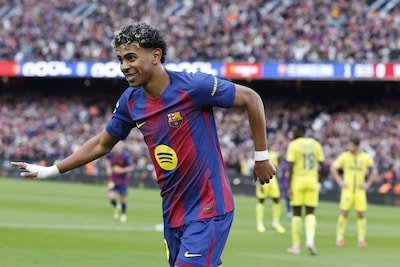 epa12783963-barcelona-s-lamine-yamal-celebrates-scoring-the-2-0-goal-during-the-spanish-laliga-socce.jpeg