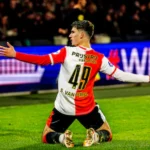 feyenoord-sparta-seizoen-2025-2026-shaqueel-van-persie-is-uitzinnig-van-vreugde-nadat-hij-zijn-tweed.webp