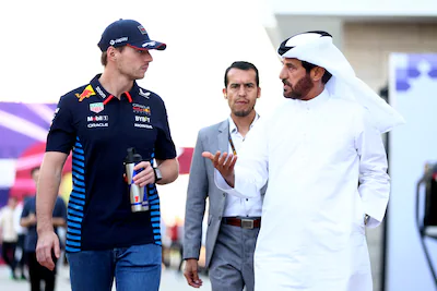 max-verstappen-met-fia-baas-mohammed-ben-sulayem.webp