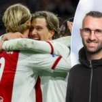 mika-godts-wordt-omhelsd-door-kasper-dolberg.webp