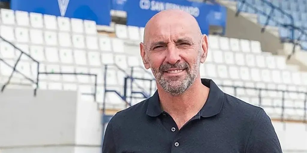 monchi-U14725600385EBc-1024x512@diario_abc.jpg